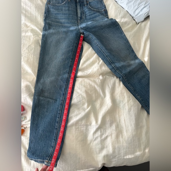 Madewell Classic Straight Jean - Picture 6 of 6